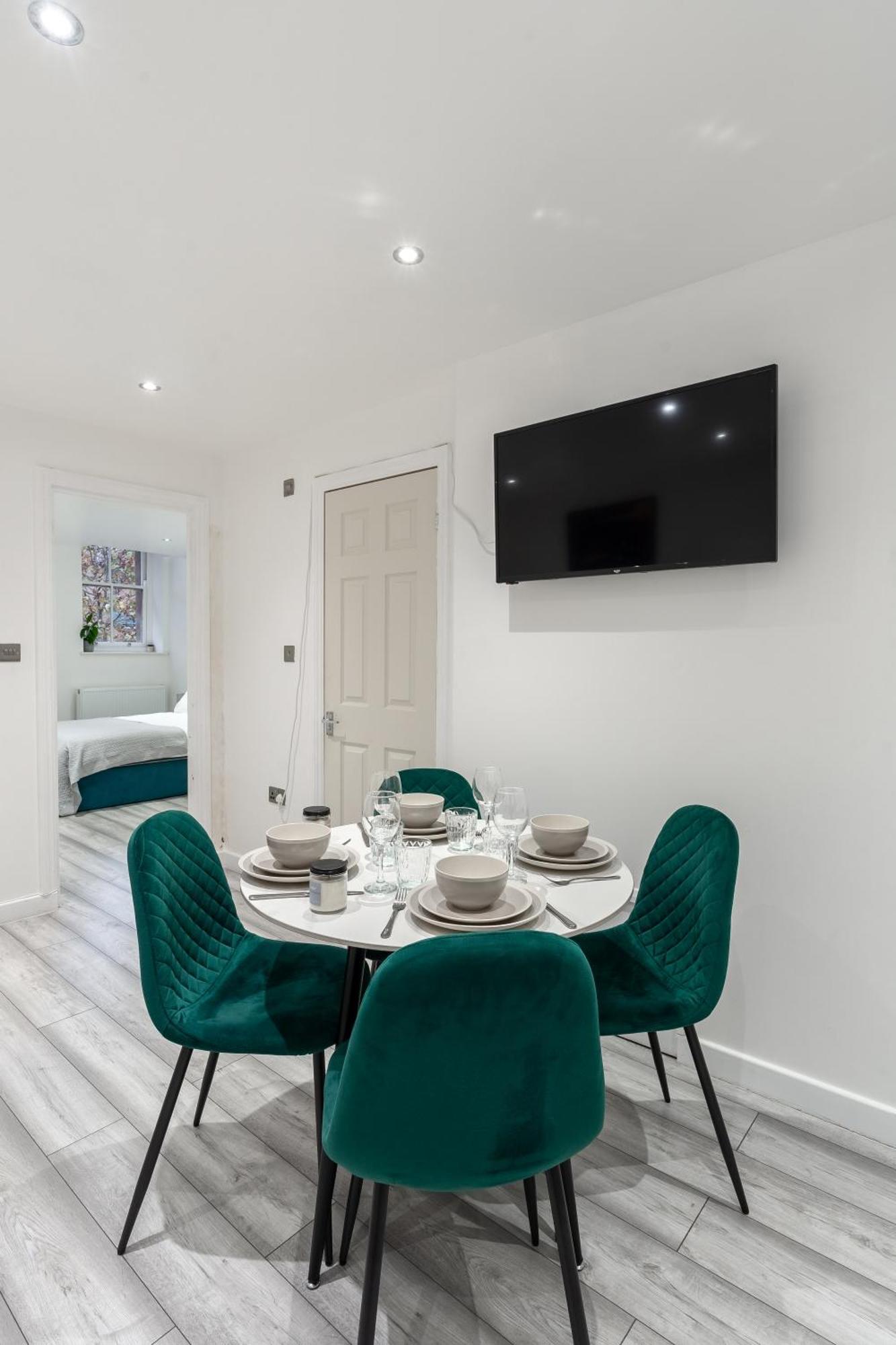 Beautiful Flat Near Central London - Entire Flat - Equipped Kitchen - Private Bathroom 外观 照片