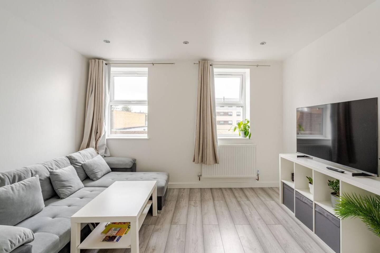 Beautiful Flat Near Central London - Entire Flat - Equipped Kitchen - Private Bathroom 外观 照片