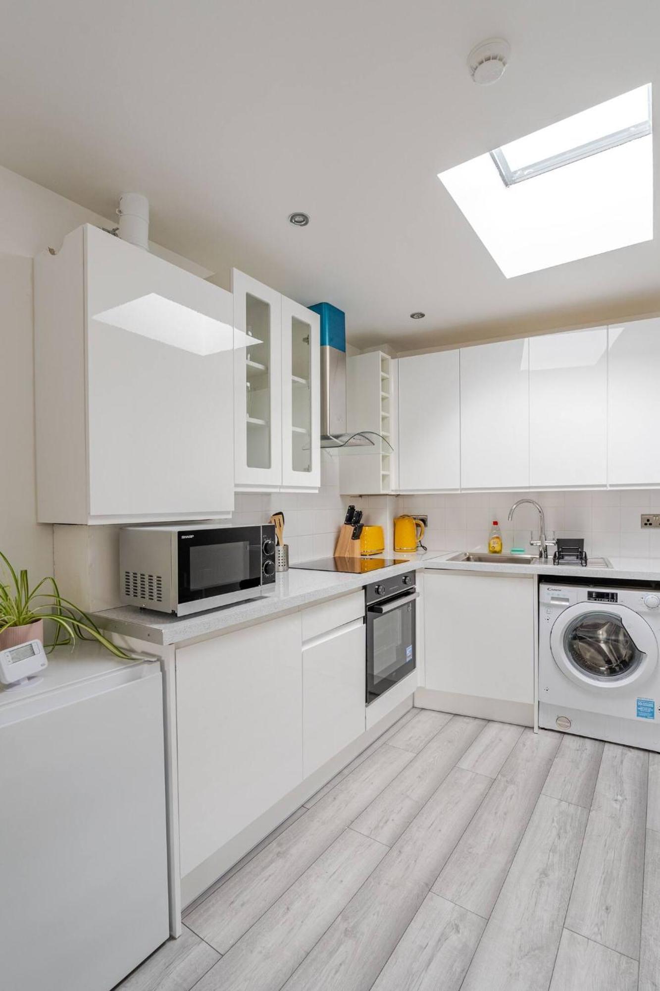 Beautiful Flat Near Central London - Entire Flat - Equipped Kitchen - Private Bathroom 外观 照片